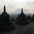 Borobudur aamunkoitteessa