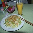 Noodles with vedgetables and mango shake