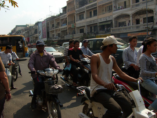 Liikennettä Phnom Penh