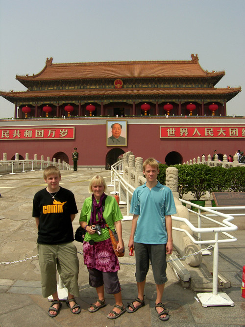 Taivaallisen Rauhan portilla, Beijing