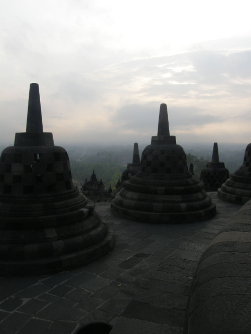 Borobudur aamunkoitteessa