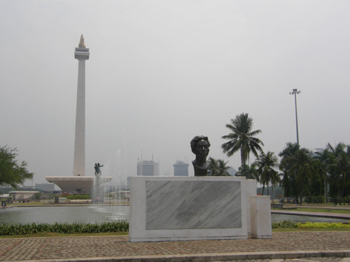 Kansallismonumentti Jakarta