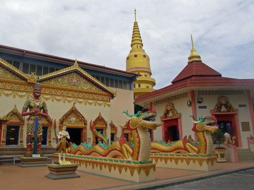 Wat Chaiyamangalaram Temple 