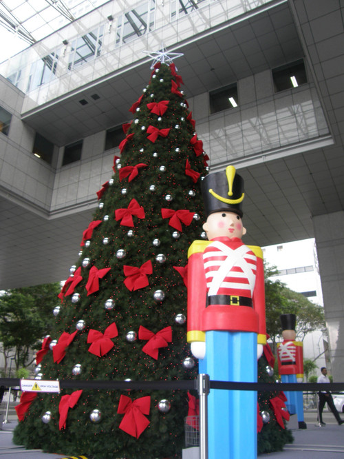 Hyvää Joulun odotusta Singaporesta
