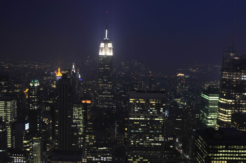 New Yorkin valot Rockefeller Centeristä
