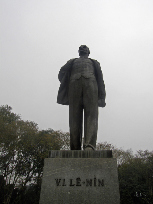 Lenin, Hanoi